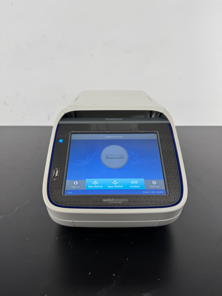 Image of Applied Biosystems SimpliAmp Thermal Cycler